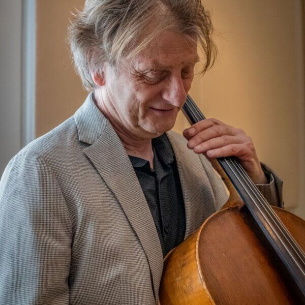 Hans Christian and his cello at Studio 330