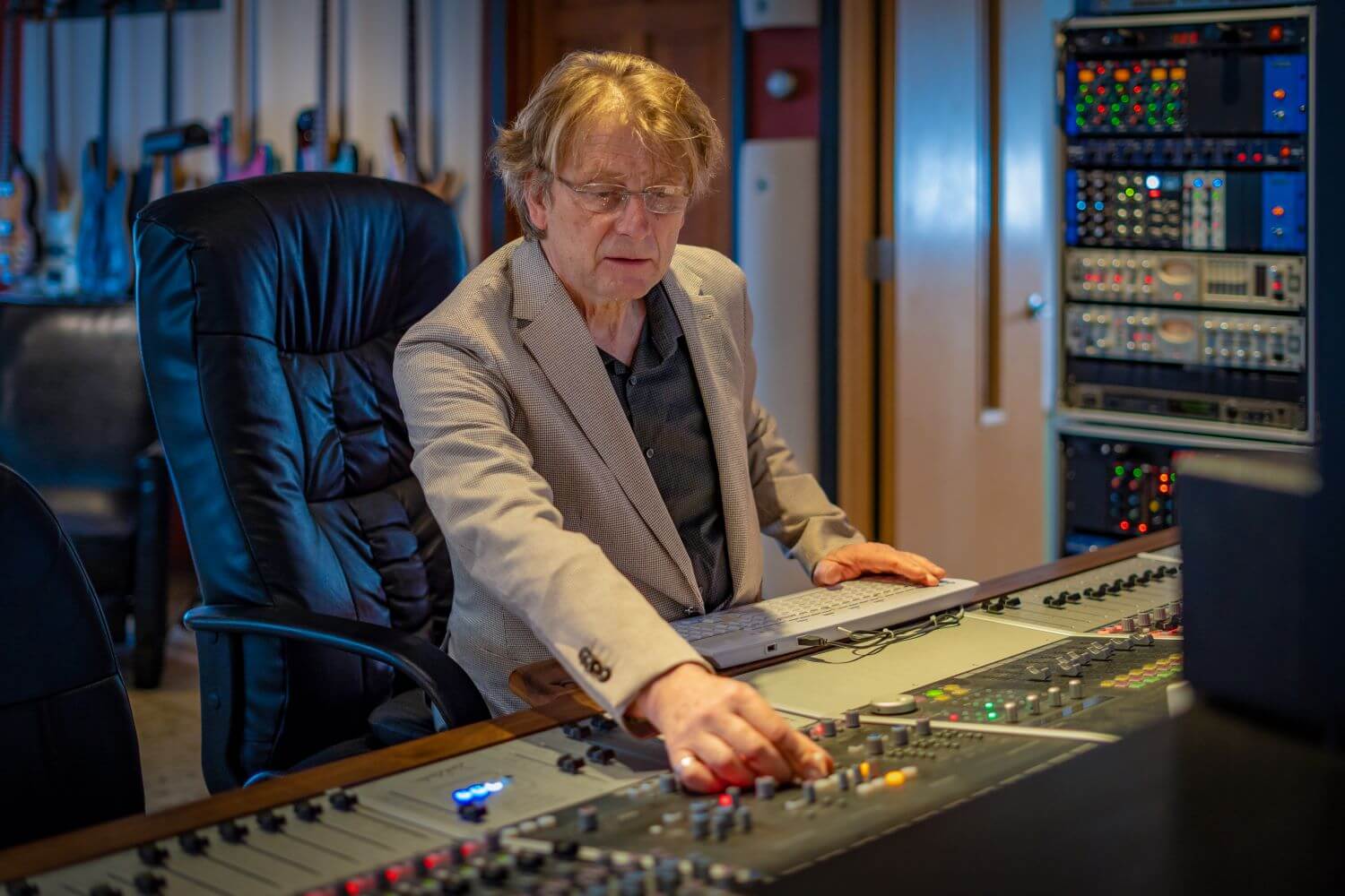 Hans Christian at his trusty Audient ASP8024-HE mixing desk in Studio 330