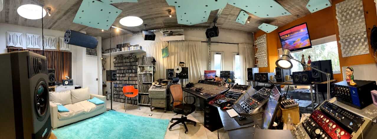 Casa Frida Estudio - a fully spec'd 7.1.4 Dolby Atmos studio 